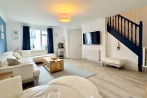 Cornwall holiday cottage Harlyn lounge area gallery