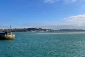 Cornwall holiday cottage Harlyn view rock from padstow gallery